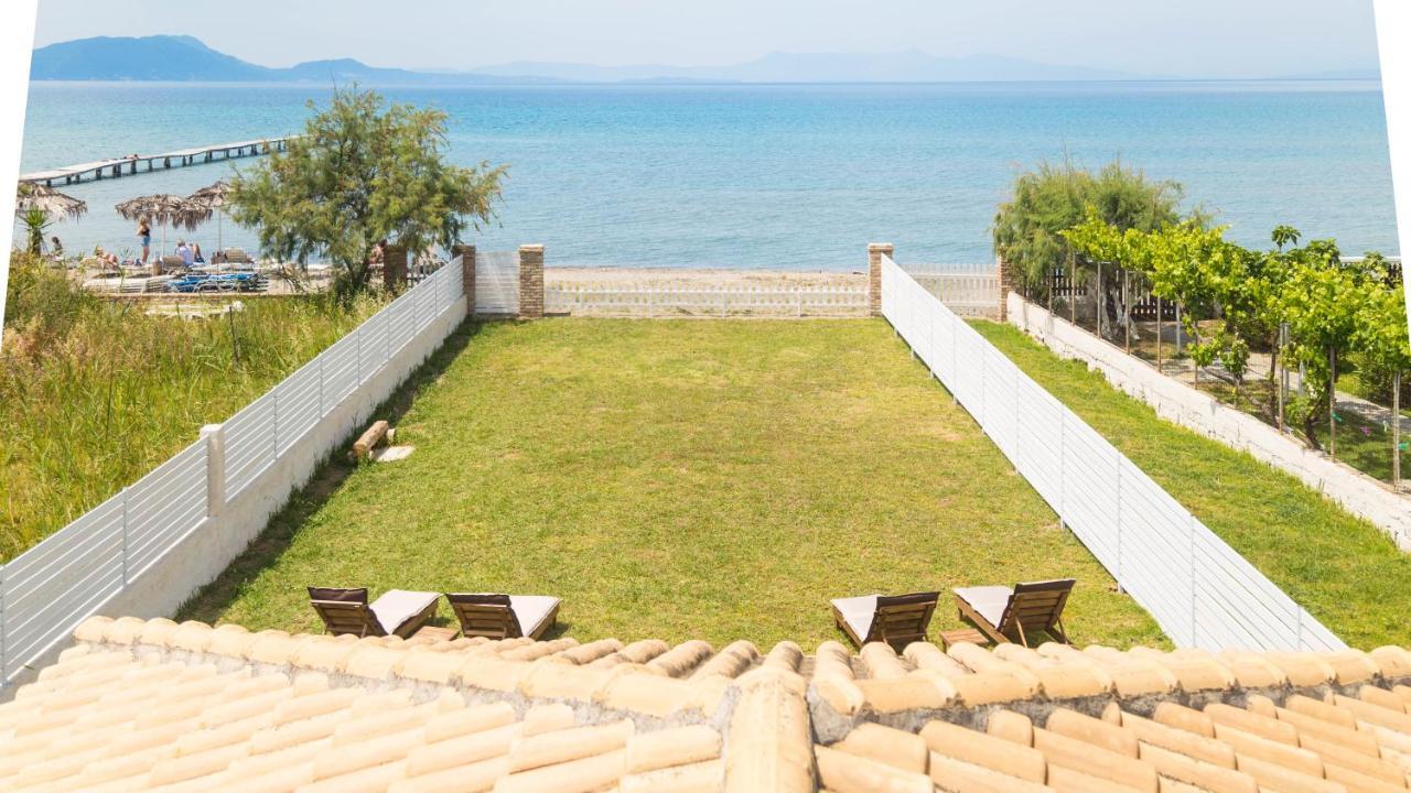 Terracotta Beach House Lefkimmi  Exterior photo